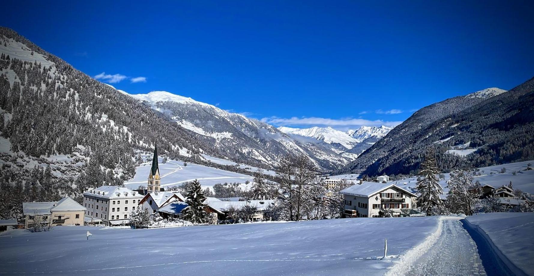 B&B Villa Stelvio Санта-Мария-Валь-Мюстаир Экстерьер фото